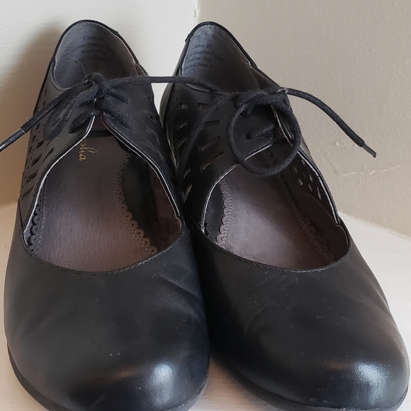 Anesha black shoes - Picture 7 of 8